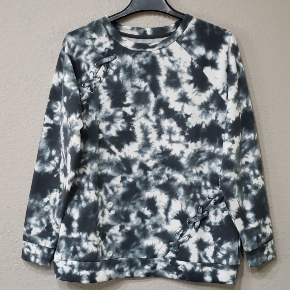 Tye Die Sweater